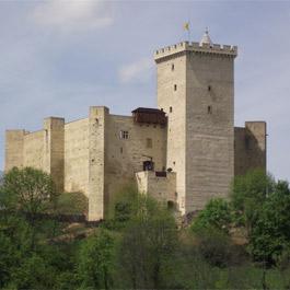 Le Château de Mauvezin Hautes Pyrénées