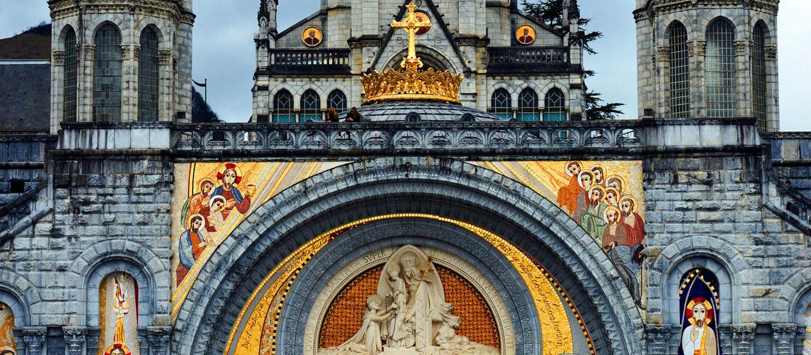 La basilique de Lourdes